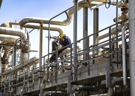 رشد عملکرد و تحقق ۸۴ درصدی بزرگترین برنامه تعمیرات اساسی صنعت نفت کشور در سال ۹۹