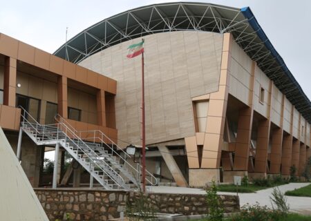 موزه ی نفت مسجدسلیمان و بررسی ساختمان آن از منظر معماری