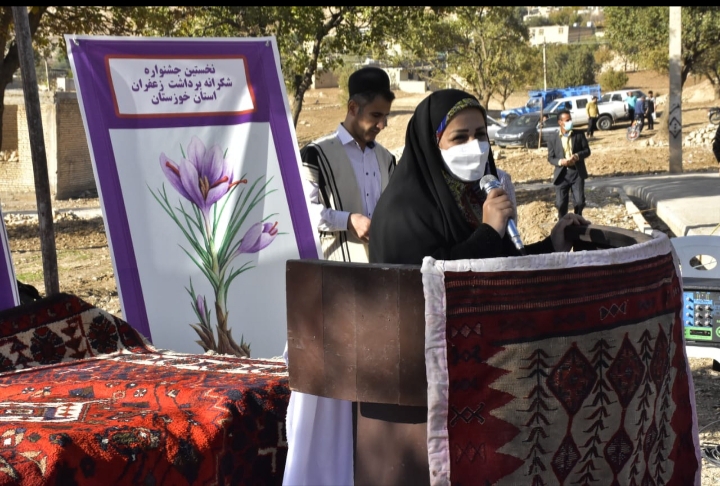 بهبود معیشت درمناطق غیربرخوردارباتوان افزایی زنان روستایی