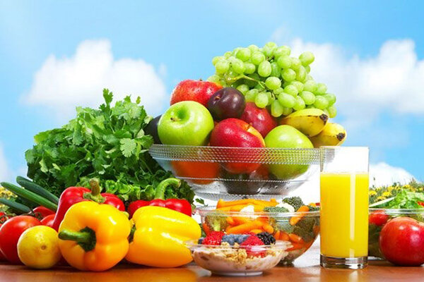 توصیه‌های تغذیه‌ای وزارت بهداشت برای روزهای آلودگی هوا | مردم میوه و سبزیجات زرد و نارنجی زیاد استفاده کنند