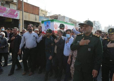 پیکر شهید مدافع امنیت در مسجدسلیمان تشییع شد