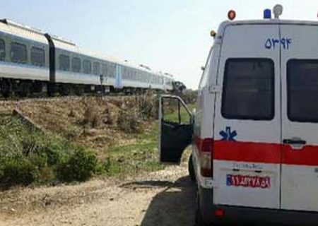تصادف خونین قطار مسافربری با عابر پیاده در قزوین