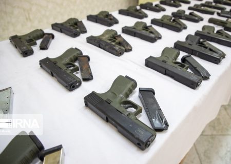 کشف ۱۰۲ قبضه اسلحه غیرمجاز در خوزستان