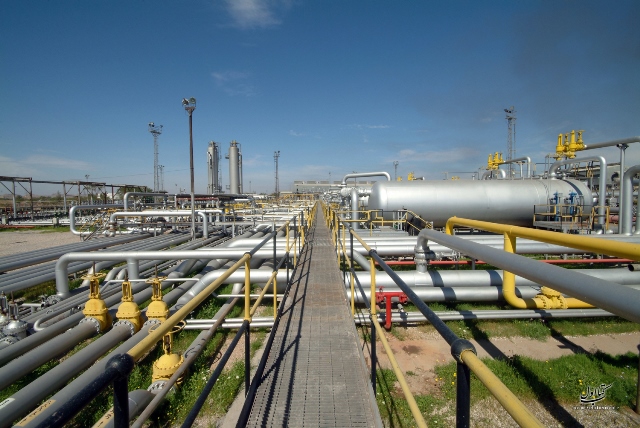 جمع آوری بیش از ۸۰ درصد از گازهای همراه در مناطق نفت‌خیز جنوب