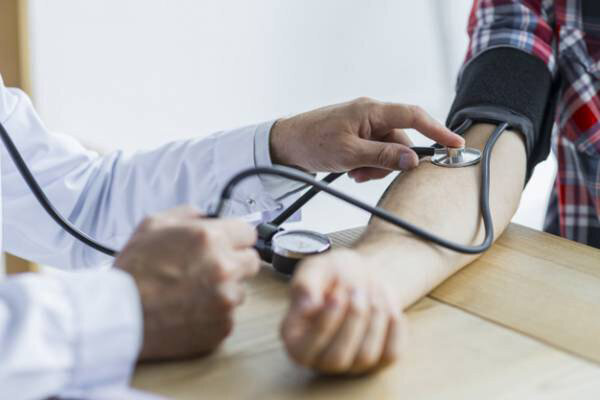 شناسایی بیش از ۹ هزار نفر مشکوک به دیابت و فشار خون در خوزستان