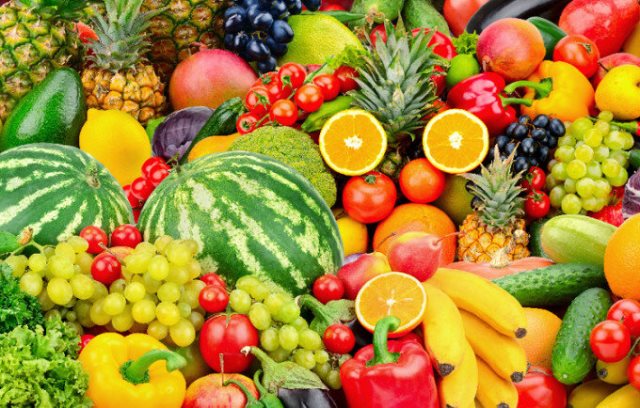 بهترین ساعت خوردن میوه برای لاغری؛ کدام میوه‌ بهتر است؟