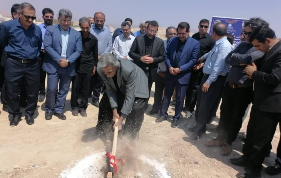 آغاز پروژه آبرسانی به ١٢ روستا شهرستان مسجدسلیمان در هفته دولت