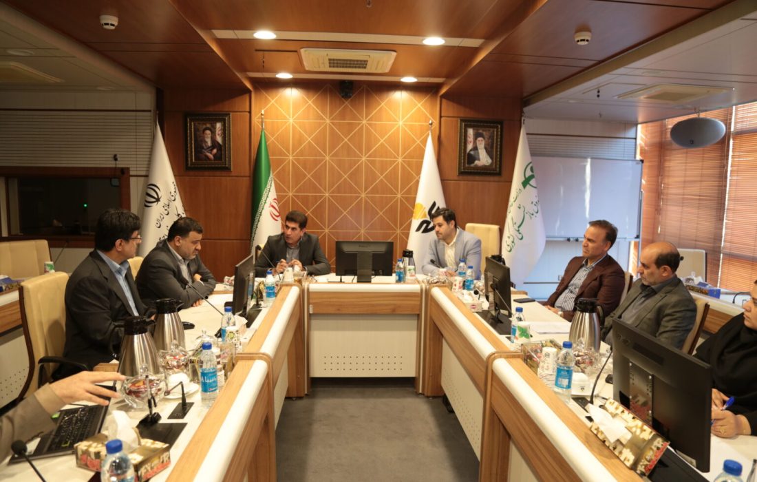 با حضور مدیرعامل هلدینگ صبا انرژی؛ عملکرد ۶ ماهه ابتدایی سال جاری فولاد اکسین خوزستان تشریح شد