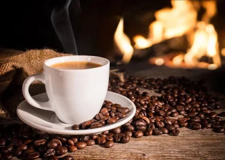 آخرین فنجان قهوه را چه ساعتی بنوشیم؟