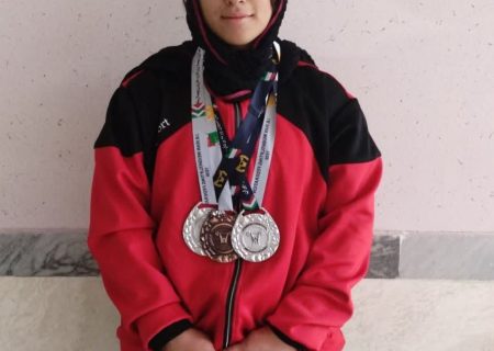 ۲ مدال نقره و یک مدال برنز دستاورد نوجوان وزنه بردار مسجدسلیمانی از مسابقات قهرمانی کشور