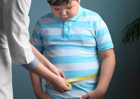 چگونه با افزایش وزن فرزندمان مقابله کنیم؟