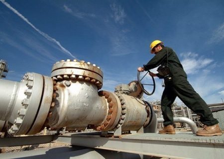 جهاد در خط مقدم اقتصاد؛ روایت تلاش نیروهای صنعت نفت