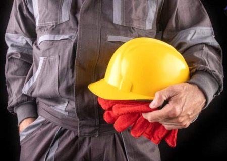 حقوق کارگران را بر مبنای قیمت طلا افزایش دهید/ حداقل هزینه‌های زندگی ۴۰ الی ۵۰ میلیون تومان است