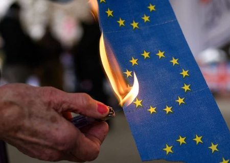 دلایل دروغین و تحریم‌های بی‌فایده؛ نگاهی به رویکرد اروپا در قبال ایران