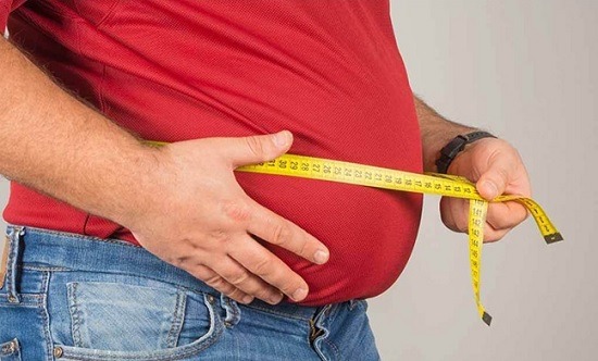 چگونه سیگار کشیدن منجر به افزایش چربی‌ شکمی می‌ شود؟