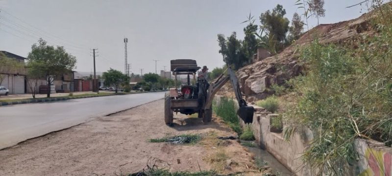 لایروبی محور اصلی نفتک به ریل‌وی به همت شهرداری مسجدسلیمان