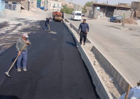 عملیات لکه‌گیری محورهای اصلی نمره هشت و شیخ مندنی در دستور کار شهرداری مسجدسلیمان