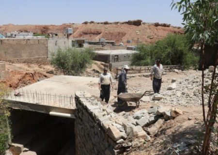 عملیات احداث پل ارتباطی ریل‌وِی به مال دولت ادامه دارد