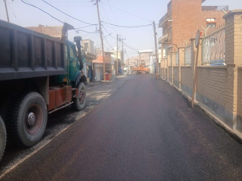 بهسازی و آسفالت معابر اطراف مسجد جامع منطقه نمره یک توسط شهرداری مسجدسلیمان