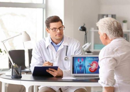 ۹ نشانه سرطان پروستات که مردان اغلب نادیده می‌گیرند