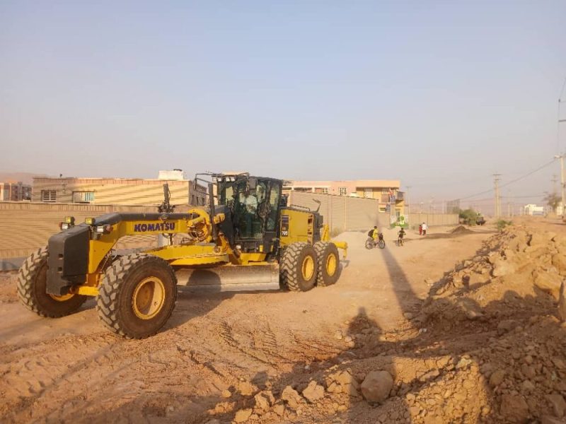 زیرسازی و آماده‌سازی مسیر دبستان شهدای معرف در دستور کار شهرداری مسجدسلیمان