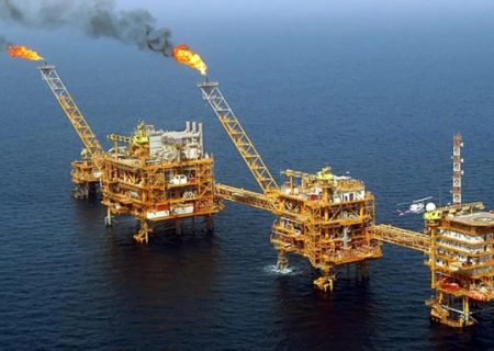 تولید نفت میدان نوروز در آب‌های خلیج‌فارس ۱۵۰۰ بشکه‌ در روز افزایش یافت