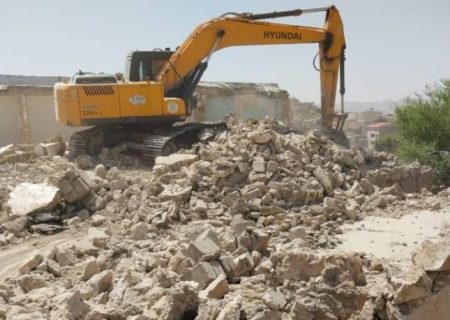 اجرای عملیات تخریب منازل طرح جابجایی منطقه پشت برج