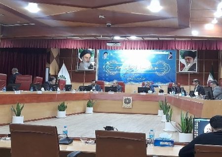 🔥 ادامه جلسه پرتنش شورای شهر اهواز؛ دفاع تمام‌قد شهردار امینی از عملکرد خود و خروج برخی اعضا از صحن شورا! 🔥