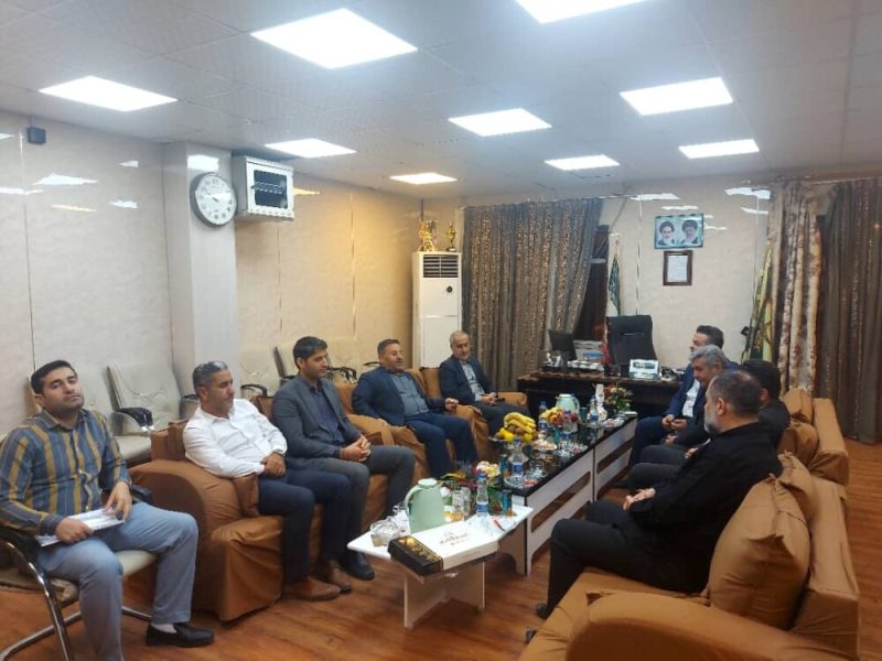 حضور شهردار و اعضای شورای شهر مسجدسلیمان در فرماندهی انتظامی و تبریک انتصاب فرمانده جدید این نیرو