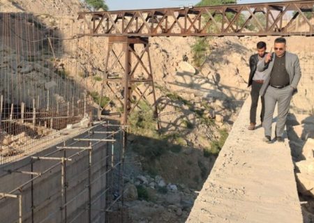 بازدید شهردار مسجدسلیمان از مراحل پایانی پروژه پل مالکریم