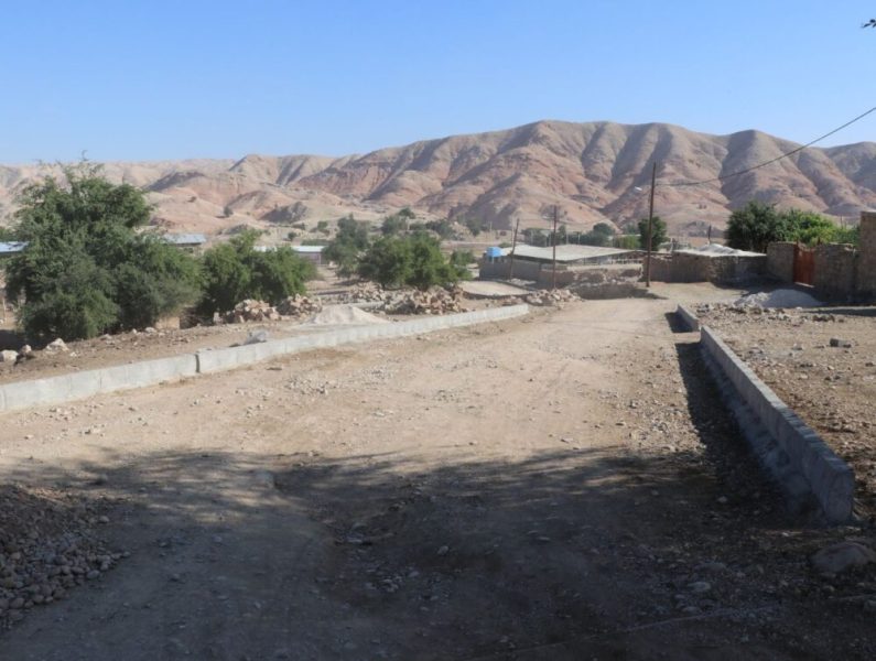 تداوم پروژه عمرانی زیرسازی و آماده‌سازی آسفالت محله خواجه‌آباد