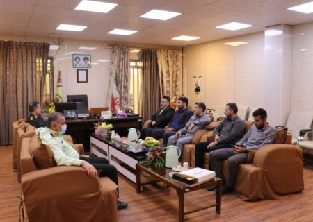 دیدار شهردار مسجدسلیمان با فرمانده انتظامی به مناسبت هفته نیروی انتظامی