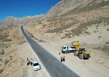 طرح ضربتی راهداری زمستانه در جاده‌های ارتباطی اندیکا آغاز شد