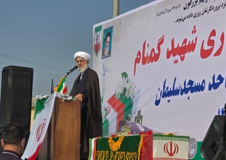 نسل جوان قدر استخوان‌های پوسیده شهداء برای حفظ خاک ایران را بداند