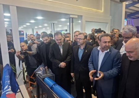 رونمایی از ۵ تجهیز نفتی در نمایشگاه نفت خوزستان