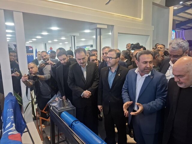 رونمایی از ۵ تجهیز نفتی در نمایشگاه نفت خوزستان