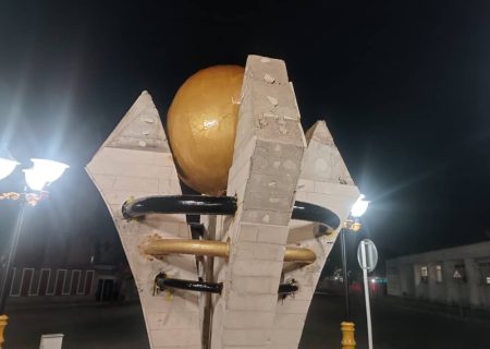 تداوم عملیات بازسازی در میدان خبرنگار مسجدسلیمان