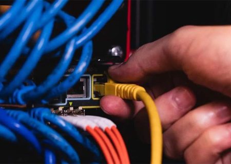 خبرگزاری فارس: یکی دو هفته دیگر در مورد دسترسی به اینترنت تصمیم‌گیری می‌شود