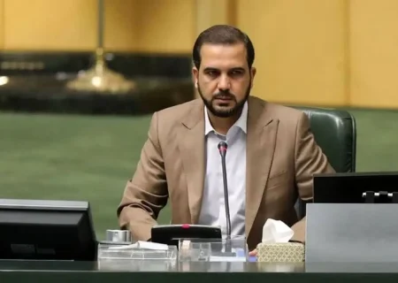 حداقل حقوق در سال آینده ۴۳ درصد افزایش می‌یابد/ مالیات ارزش افزوده برای سال آینده ۱۰ درصد خواهد بود