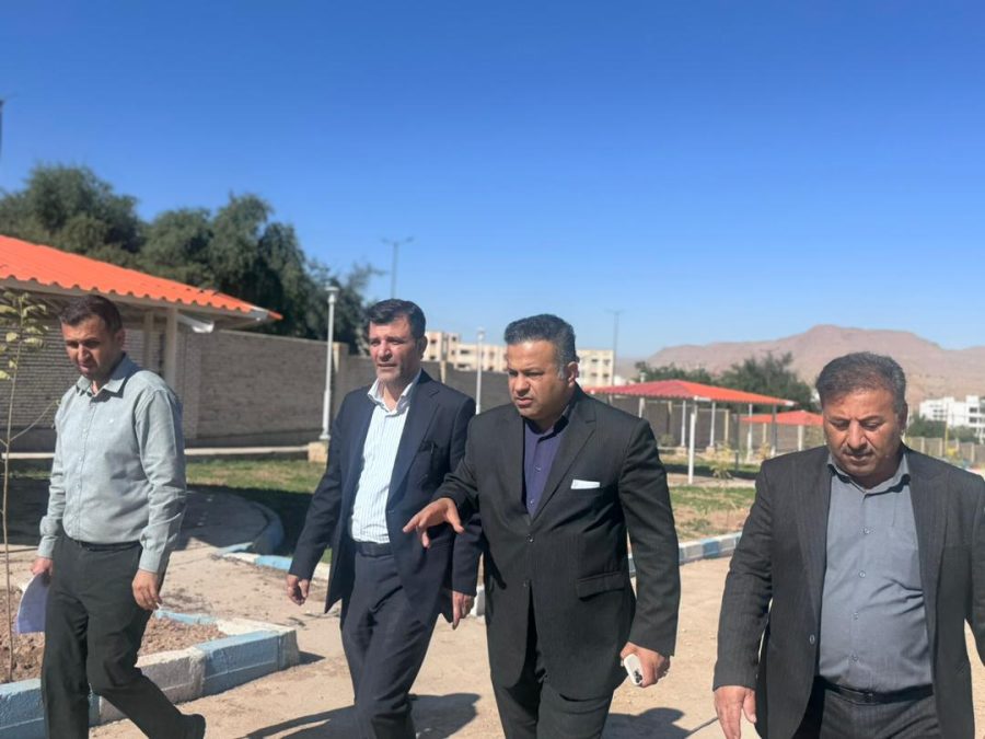 بازدید سرپرست فرمانداری مسجدسلیمان از روند پایانی احداث ۲ پروژه عمرانی شهرداری مسجدسلیمان