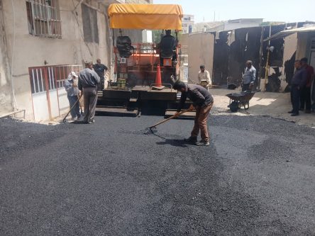 تحول در سیمای شهری مسجدسلیمان؛ پایان عملیات نخالهبرداری و آغاز آسفالتریزی در منطقه ۱۷ شهریور